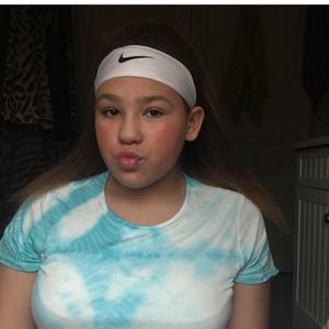 Meet your Posher, Fayth